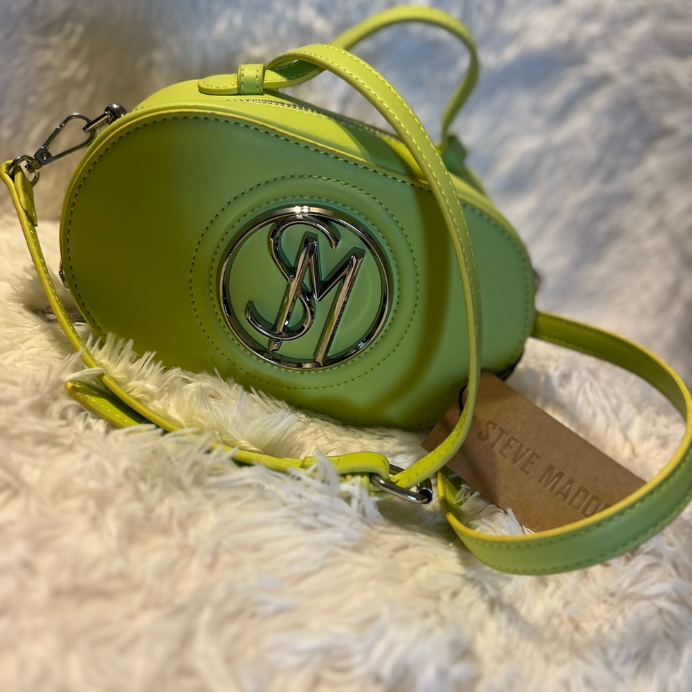 STEVE MADDEN